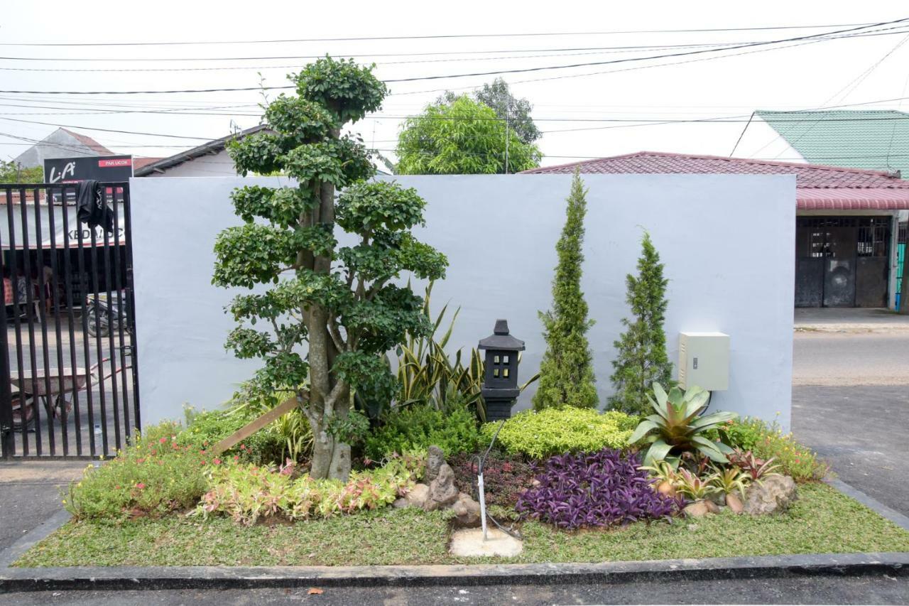 Reddoorz Plus Near Unimed Medan Extérieur photo